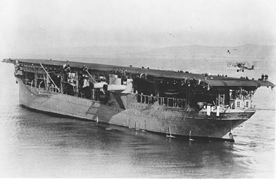 VE-7 Bluebird landing on USS Langley