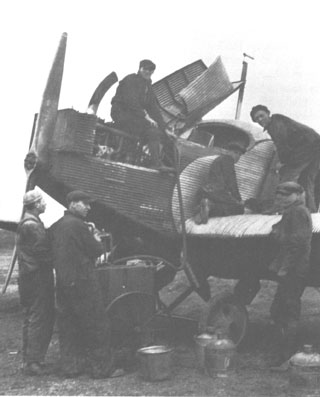 TThe Junkers J.L. 6 was probably the earliest all-metal plane, built in Germany in 1919 as the F 13 and imported to the United States by John Larsen to be used as a mail plane.

