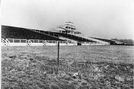 Cleveland Municipal Airport viewing stands
